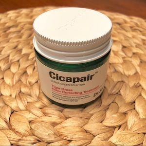 Cicapair Tiger Grass Treatment